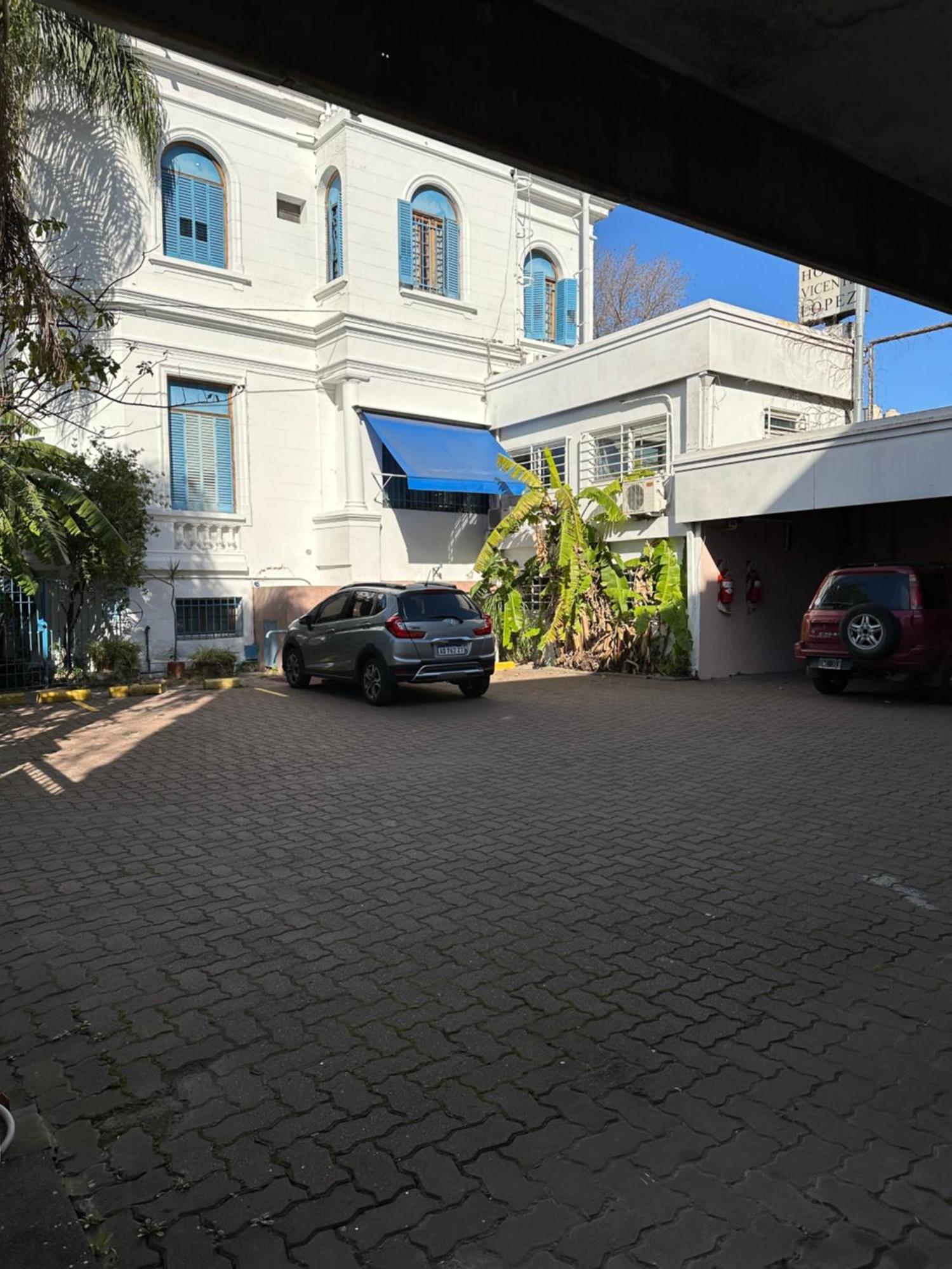 Hotel Vicente Lopez Exterior photo
